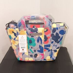 Lug Dory Crossbody Tote in Wildflower